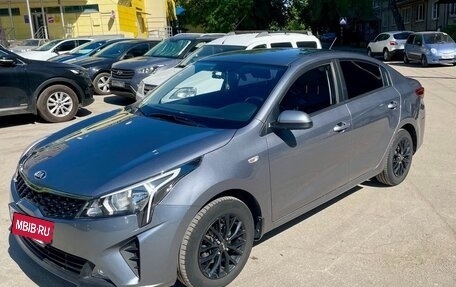 KIA Rio IV, 2020 год, 1 650 000 рублей, 2 фотография