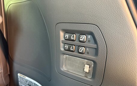 Lexus LX III, 2008 год, 3 990 000 рублей, 26 фотография