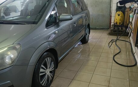 Opel Zafira B, 2007 год, 630 000 рублей, 5 фотография