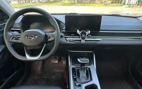 Geely Emgrand, 2022 год, 1 030 000 рублей, 12 фотография