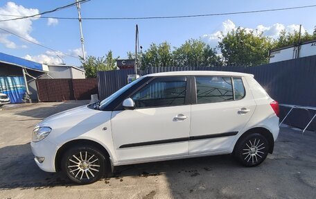 Skoda Fabia II, 2011 год, 695 000 рублей, 4 фотография