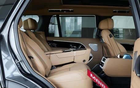 Land Rover Range Rover IV рестайлинг, 2025 год, 23 900 000 рублей, 11 фотография