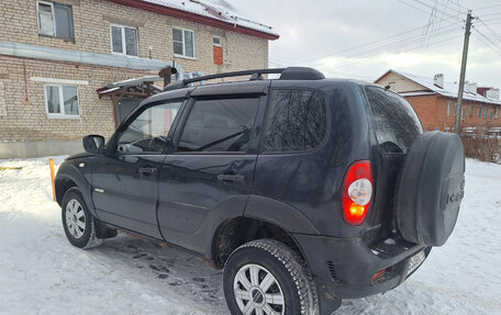 Chevrolet Niva I рестайлинг, 2012 год, 520 000 рублей, 14 фотография