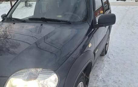 Chevrolet Niva I рестайлинг, 2012 год, 520 000 рублей, 6 фотография