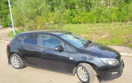 Opel Astra J, 2013 год, 690 000 рублей, 3 фотография