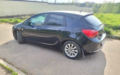 Opel Astra J, 2013 год, 690 000 рублей, 10 фотография