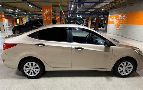 Hyundai Solaris II рестайлинг, 2013 год, 750 000 рублей, 4 фотография