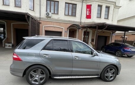 Mercedes-Benz M-Класс, 2012 год, 2 390 000 рублей, 12 фотография