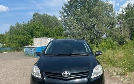 Toyota Auris II, 2012 год, 1 200 000 рублей, 2 фотография