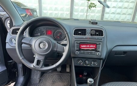 Volkswagen Polo VI (EU Market), 2011 год, 700 000 рублей, 6 фотография