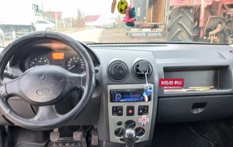 Renault Logan I, 2006 год, 280 000 рублей, 13 фотография