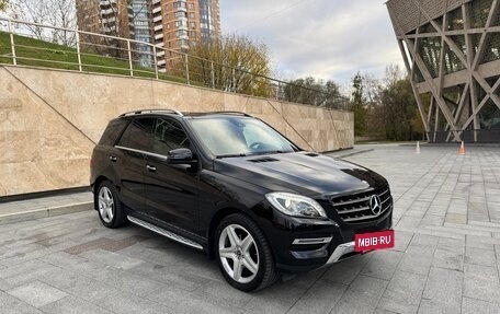 Mercedes-Benz M-Класс, 2014 год, 3 050 000 рублей, 4 фотография