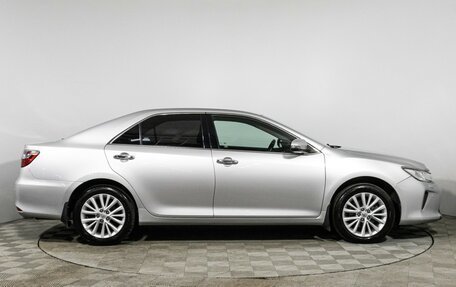 Toyota Camry, 2015 год, 2 250 000 рублей, 4 фотография