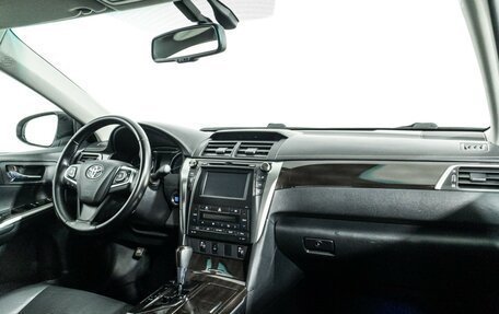 Toyota Camry, 2015 год, 2 250 000 рублей, 9 фотография