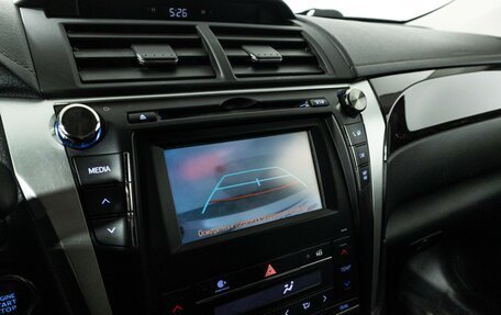 Toyota Camry, 2015 год, 2 250 000 рублей, 16 фотография
