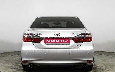 Toyota Camry, 2015 год, 2 250 000 рублей, 6 фотография