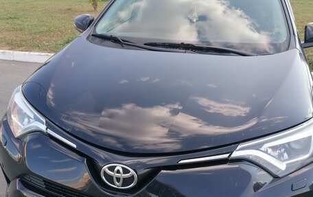 Toyota RAV4, 2018 год, 2 350 000 рублей, 1 фотография