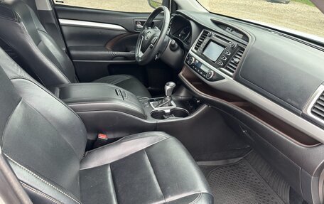 Toyota Highlander III, 2014 год, 3 150 000 рублей, 27 фотография