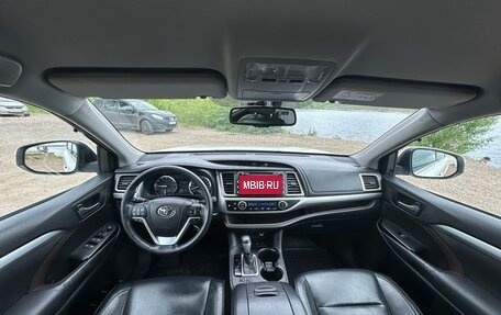 Toyota Highlander III, 2014 год, 3 150 000 рублей, 18 фотография
