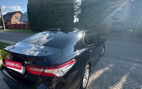 Toyota Camry, 2020 год, 2 550 000 рублей, 2 фотография