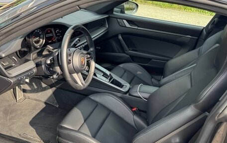 Porsche 911, 2022 год, 15 990 000 рублей, 4 фотография