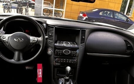 Infiniti FX II, 2009 год, 1 490 000 рублей, 9 фотография