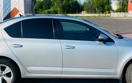 Skoda Octavia, 2017 год, 1 890 000 рублей, 3 фотография