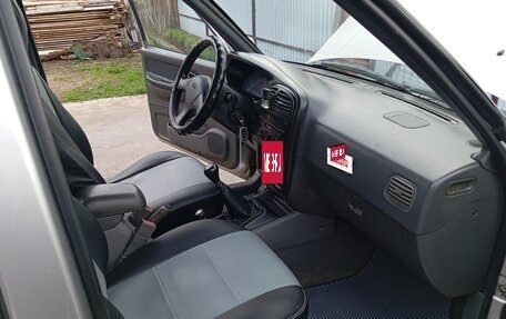 KIA Sportage IV рестайлинг, 2006 год, 665 000 рублей, 22 фотография