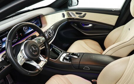 Mercedes-Benz S-Класс AMG, 2017 год, 7 800 000 рублей, 13 фотография
