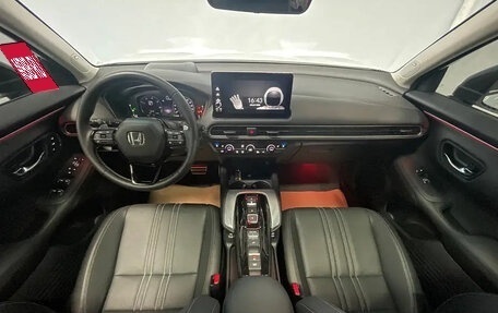 Honda HR-V, 2023 год, 2 120 999 рублей, 10 фотография
