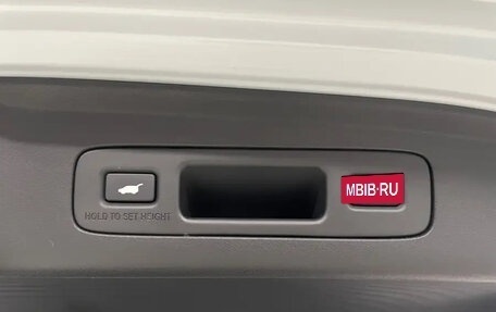 Honda HR-V, 2023 год, 2 120 999 рублей, 13 фотография