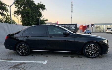 Mercedes-Benz E-Класс, 2018 год, 3 150 000 рублей, 3 фотография