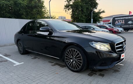 Mercedes-Benz E-Класс, 2018 год, 3 150 000 рублей, 2 фотография