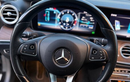 Mercedes-Benz E-Класс, 2018 год, 3 150 000 рублей, 21 фотография