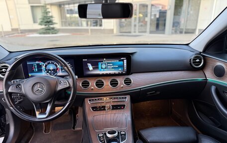Mercedes-Benz E-Класс, 2018 год, 3 150 000 рублей, 22 фотография