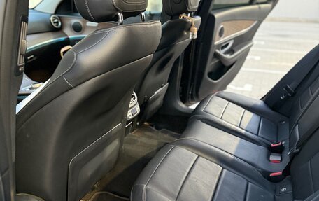 Mercedes-Benz E-Класс, 2018 год, 3 150 000 рублей, 30 фотография