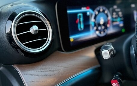 Mercedes-Benz E-Класс, 2018 год, 3 150 000 рублей, 20 фотография
