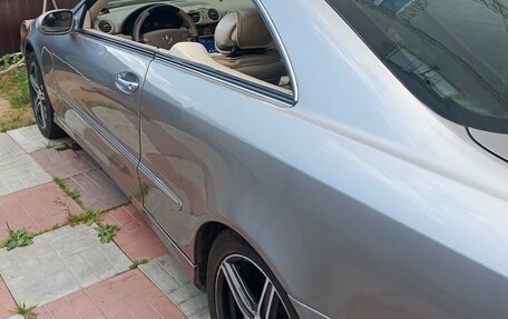 Mercedes-Benz CLK-Класс, 2004 год, 900 000 рублей, 5 фотография