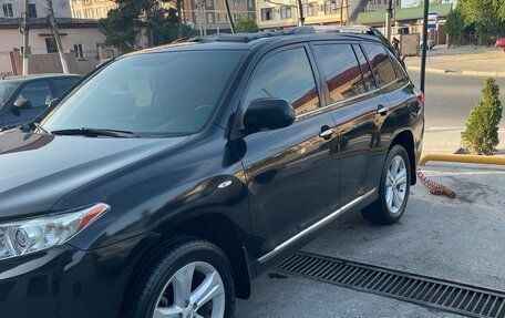 Toyota Highlander III, 2012 год, 1 700 000 рублей, 7 фотография