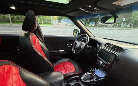 KIA Soul II рестайлинг, 2015 год, 1 290 000 рублей, 6 фотография
