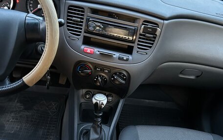 KIA Rio II, 2006 год, 550 000 рублей, 9 фотография