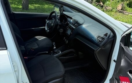 KIA Rio III рестайлинг, 2015 год, 600 000 рублей, 2 фотография
