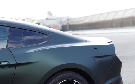 Ford Mustang VI рестайлинг, 2019 год, 3 200 000 рублей, 24 фотография