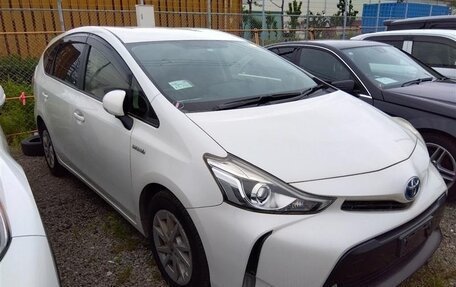 Toyota Prius Alpha I (ZVW40/41), 2015 год, 1 500 000 рублей, 5 фотография