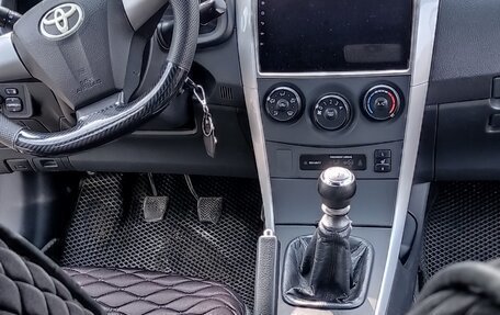 Toyota Corolla, 2011 год, 875 000 рублей, 8 фотография