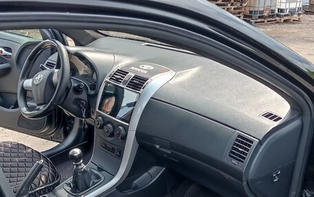 Toyota Corolla, 2011 год, 875 000 рублей, 6 фотография
