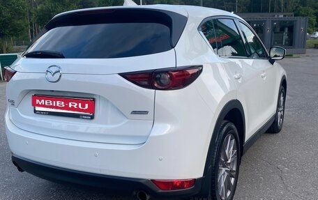 Mazda CX-5 II, 2019 год, 2 750 000 рублей, 2 фотография