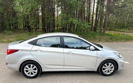 Hyundai Solaris II рестайлинг, 2011 год, 725 000 рублей, 7 фотография
