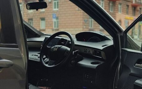 Honda Freed I, 2012 год, 1 020 000 рублей, 10 фотография