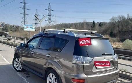Mitsubishi Outlander III рестайлинг 3, 2010 год, 1 300 000 рублей, 16 фотография